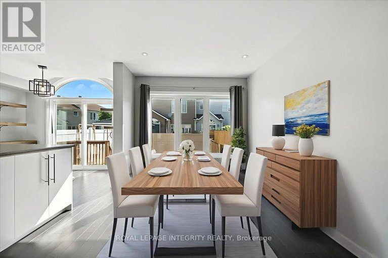 28829151/748-morningstar-way/mer-bleuebradley-estatesanderson-park/ottawa/ontario/K1W0G6_10
