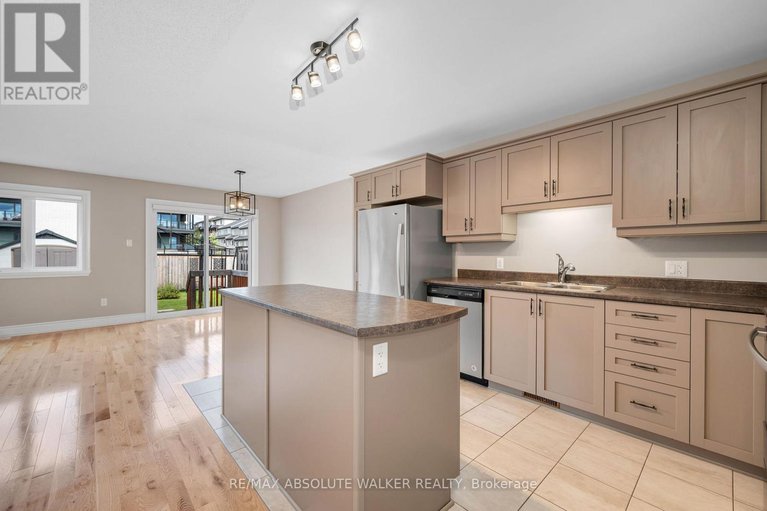 28653088/2432-marble-crescent/town-of-rockland/clarence-rockland/ontario/K4K1P6_9