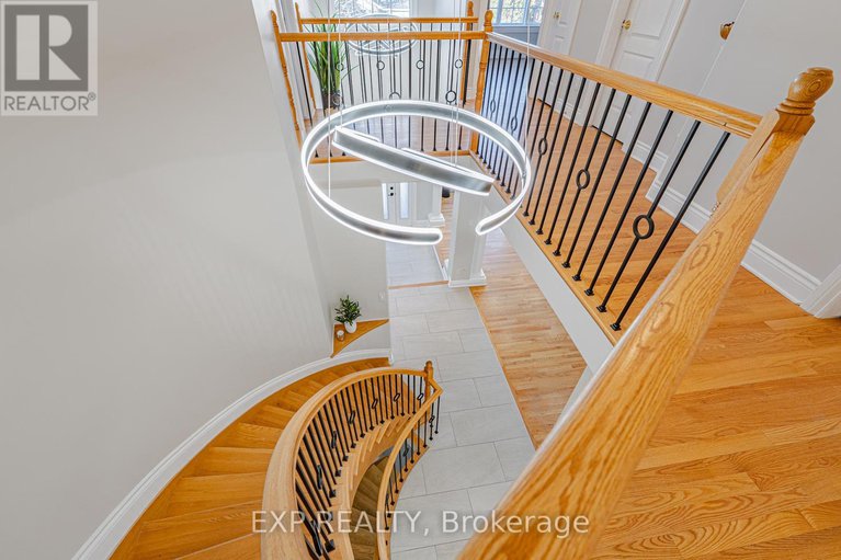 29139967/11-wellsmere-court/rideau-heightsrideau-river/ottawa/ontario/K2E8C2_6