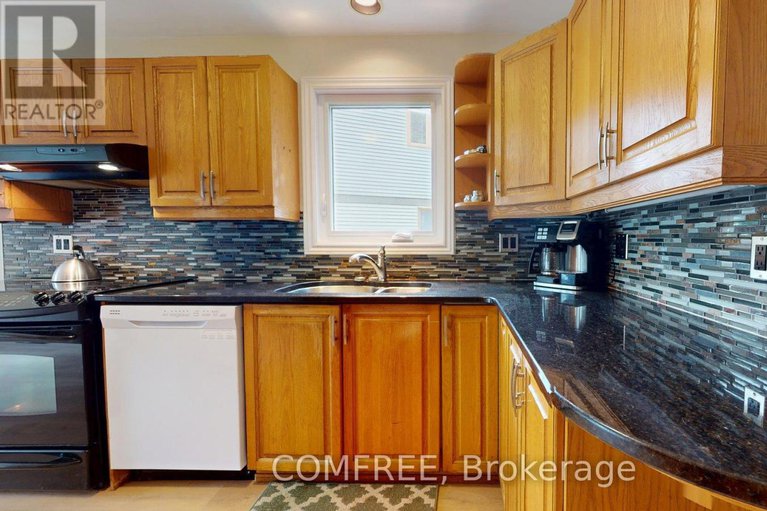 28707521/791-gadwell-court/chatelaine-village/ottawa/ontario/K1E2L1_6