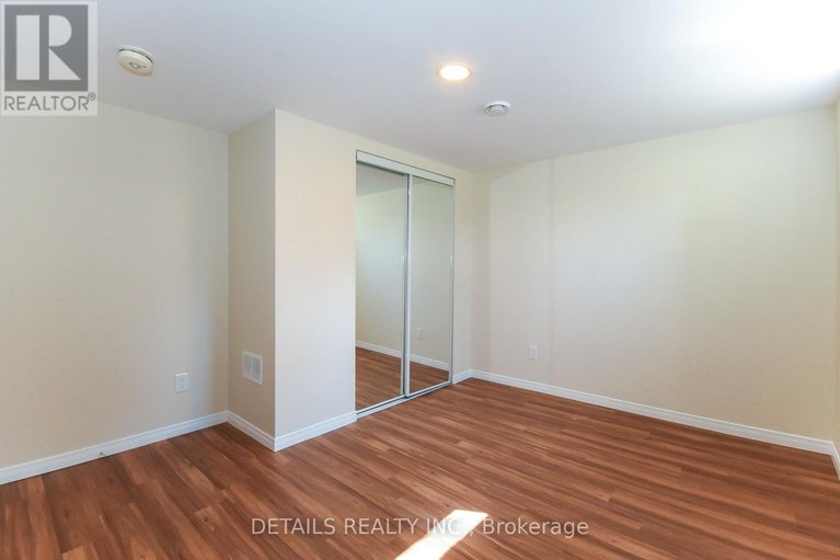 29651335/2364-cheshire-road/parkway-park/ottawa/ontario/K2C1G3_44