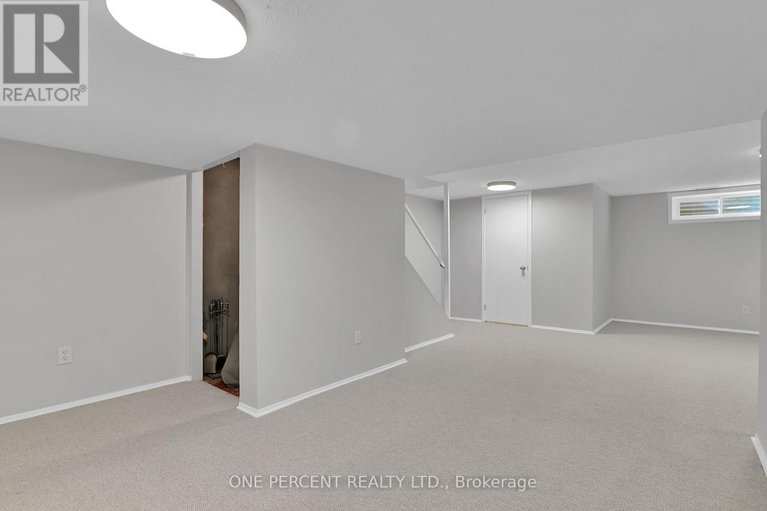 29436564/1511-fisher-avenue/carleton-square/ottawa/ontario/K2C3M8_29