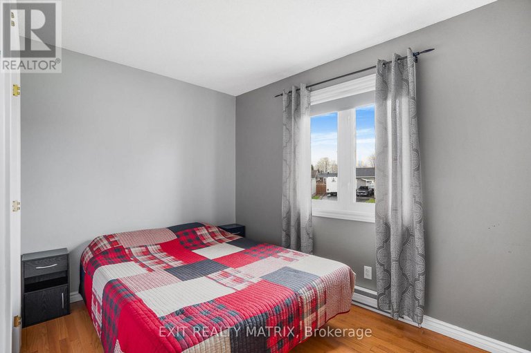 28299942/510-parisien-street/hawkesbury/hawkesbury/ontario/K6A3B6_20