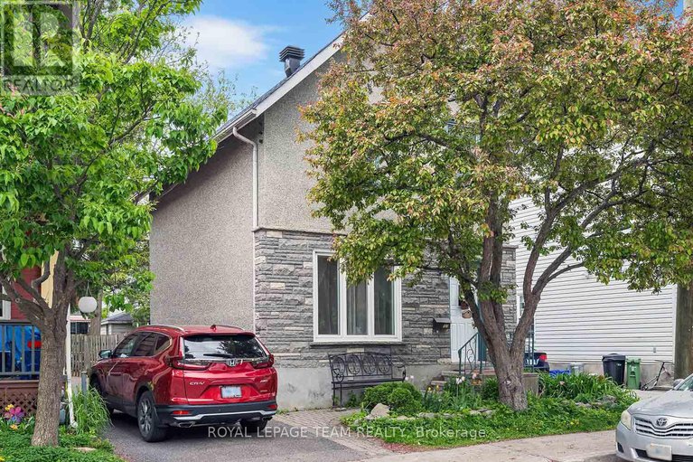 28350106/167-drummond-street/ottawa-east/ottawa/ontario/K1S1K3_46
