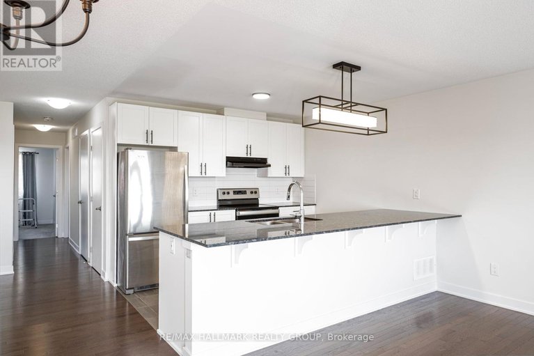 28470384/6357-perth-street/btwn-franktown-rd-fallowfield-rd/ottawa/ontario/K0A2Z0_20