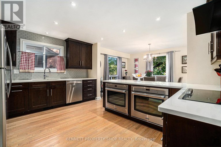 28935438/21-pattermead-crescent/hunt-clubwestern-community/ottawa/ontario/K1V0A1_7