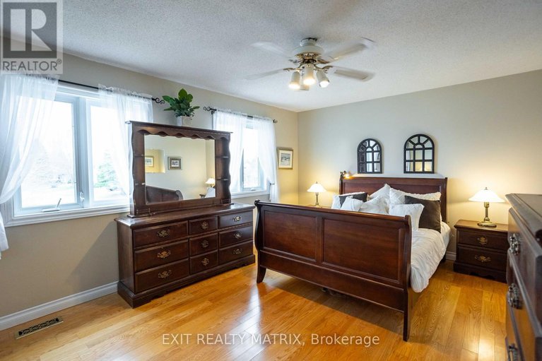 28213004/124-menard-street/embrun/russell/ontario/K0A1W1_23