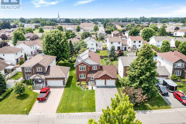 28808575/16-la-citadelle-street/embrun/russell/ontario/K0A1W0_31