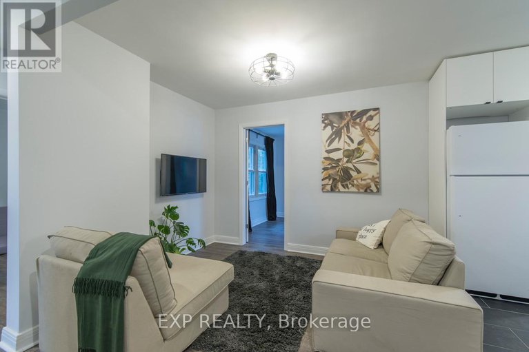 28873787/150-meadowlands-drive-w/meadowlandscrestview/ottawa/ontario/K2G2S5_11