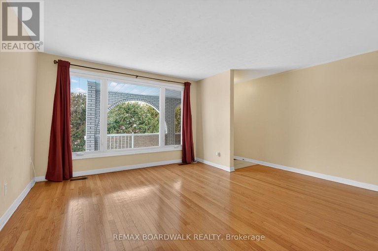 29293719/2666-regina-street/britannia/ottawa/ontario/K2B6X8_5