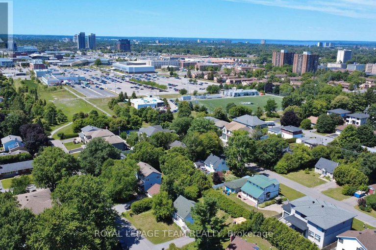 28643909/115-rita-avenue/meadowlandsst-claire-gardens/ottawa/ontario/K2G2H2_18