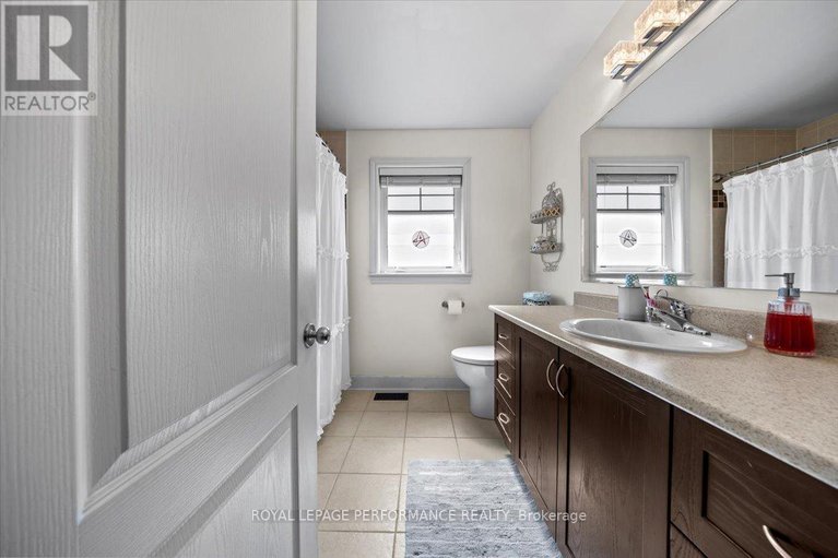 29246573/416-rochefort-circle/avalon-west/ottawa/ontario/K4A0M8_27