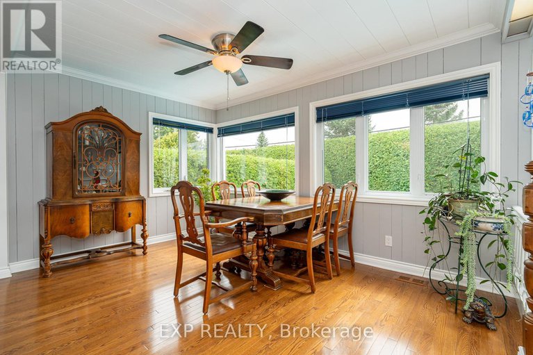 28844874/1828-lorraine-avenue/urbandale-acres/ottawa/ontario/K1H6Z8_12