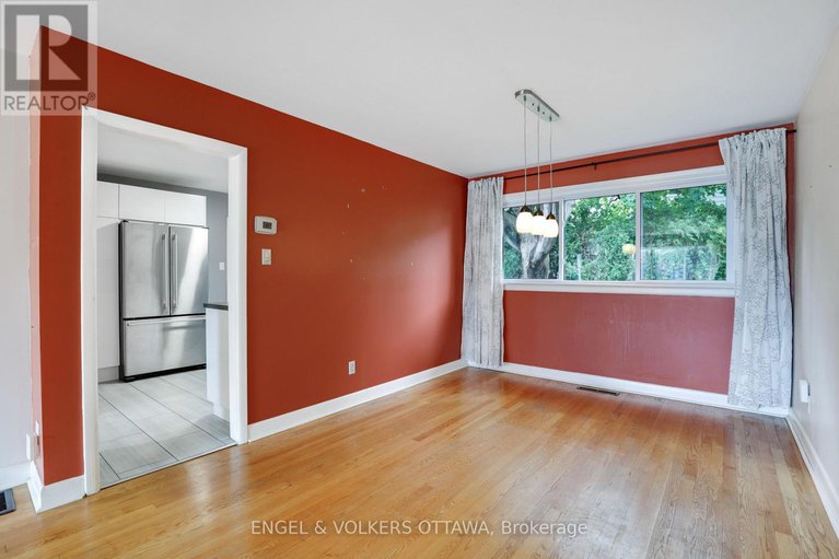 28561500/919-bermuda-avenue/carson-meadows/ottawa/ontario/K1K0V8_11