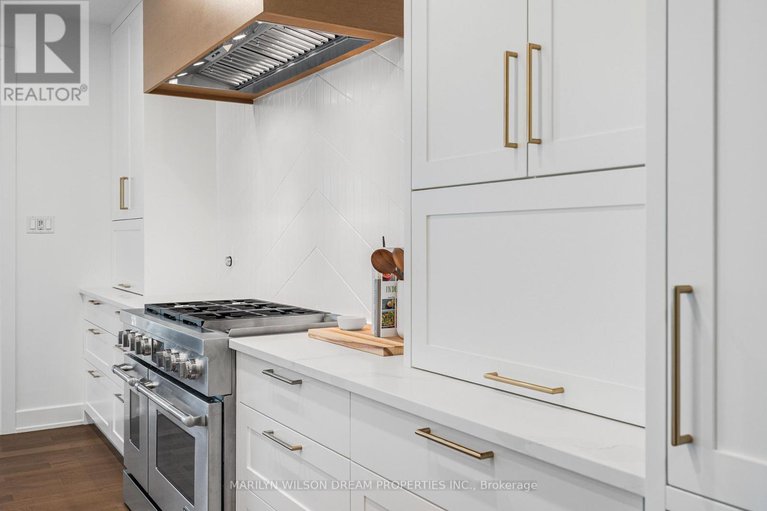 28879793/521-leimerk-court/manotick-village-manotick-estates/ottawa/ontario/K4M0E8_16