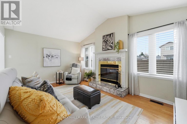 29593387/1144-ambercrest-street/carson-grove/ottawa/ontario/K1J1A9_21