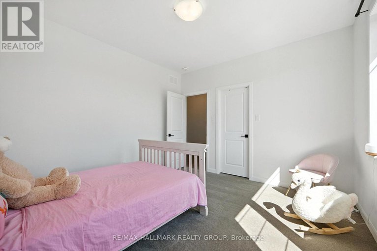 28632471/547-anchor-circle/mahogany-community/ottawa/ontario/K4M0N4_33