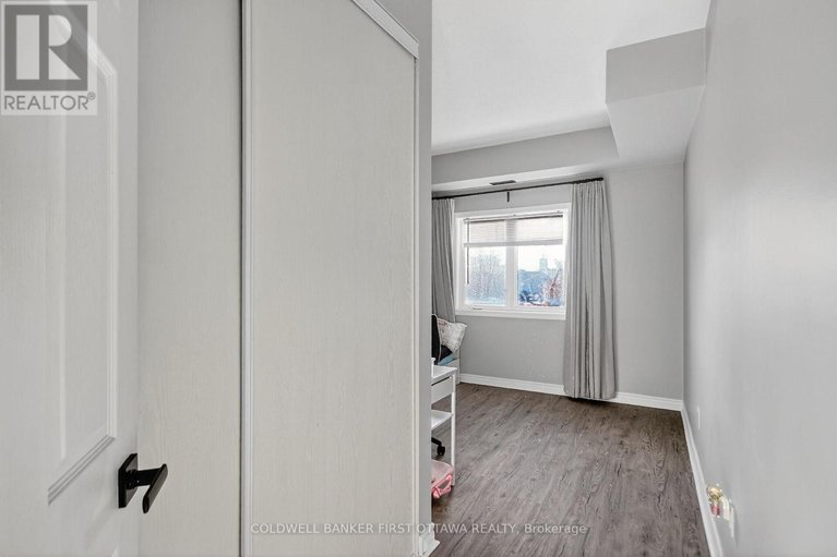 29133646/c-137-oldfield-drive/barrhaven-east/ottawa/ontario/K2G7C8_17