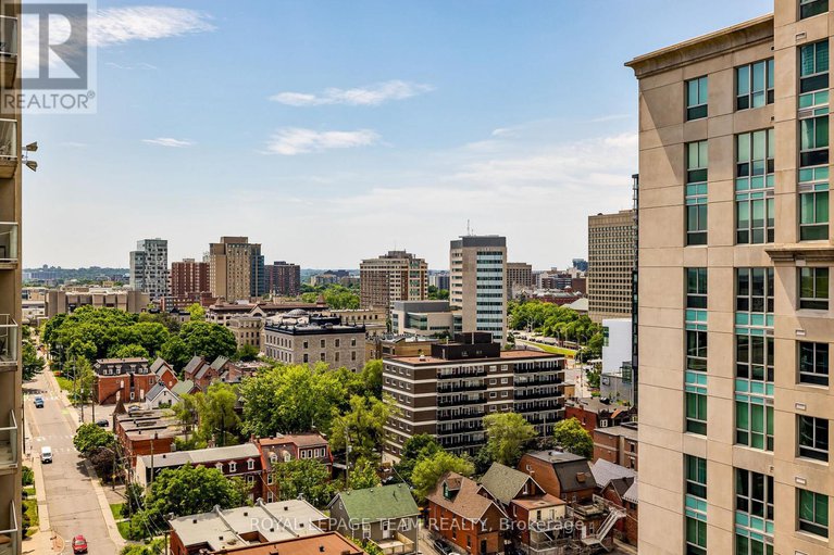 28341978/1809-242-rideau-street/sandy-hill/ottawa/ontario/K1N0B7_34