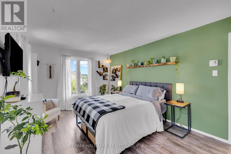 28934714/3-5-timberview-way/westcliffe-estates/ottawa/ontario/K2H9M6_33