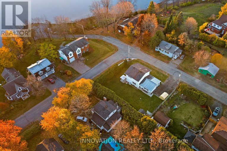 29218355/108-crossland-drive/fitzroy/ottawa/ontario/K0A1X0_49