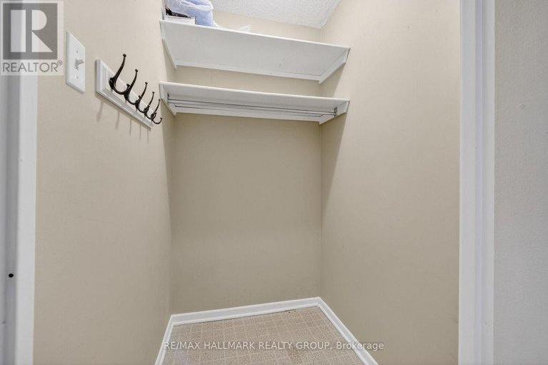 29161047/705-141-somerset-street-w/ottawa-centregolden-triangle/ottawa/ontario/K2P2H1_20