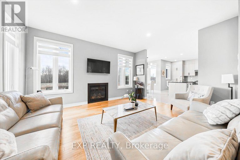 29135889/676-fisher-street/north-grenville-twp-kemptville-south/north-grenville/ontario/K0G1J0_5