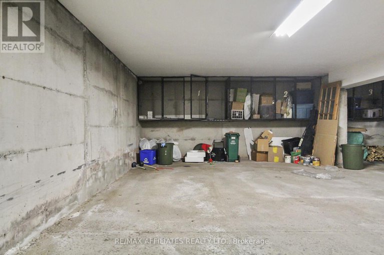28334395/1-160-bruyere-street/lower-townbyward-market/ottawa/ontario/K1N5E1_36
