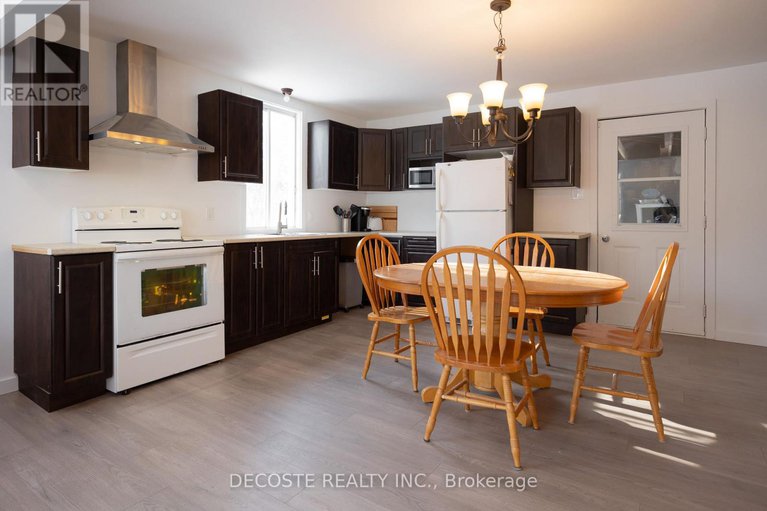 29279292/1886-dalkeith-road/north-glengarry-lochiel-twp/north-glengarry/ontario/K0B1E0_3