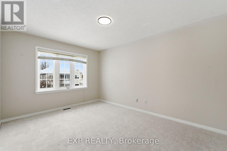 29298389/30-fieldberry-private/stonebridge/ottawa/ontario/K2J5E8_22