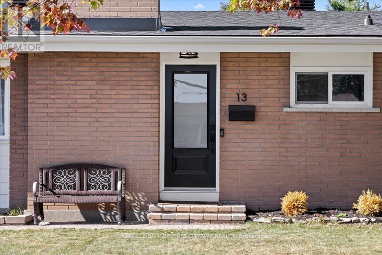 29487497/13-edgebrook-road/lynwood-village/ottawa/ontario/K2H6C2_3