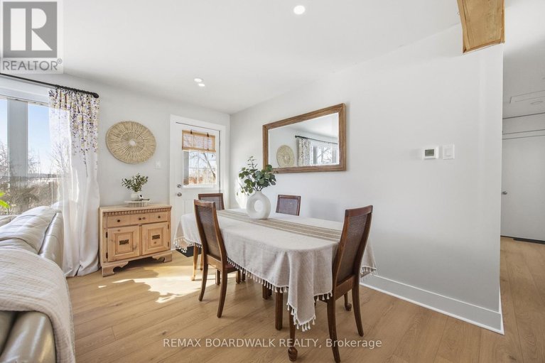 29648101/256-mitcheson-street/almonte/mississippi-mills/ontario/K0A1A0_13