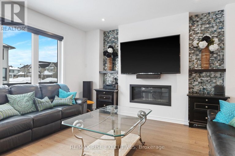 28284829/165-finsbury-avenue/stittsville-south/ottawa/ontario/K2S2P5_10
