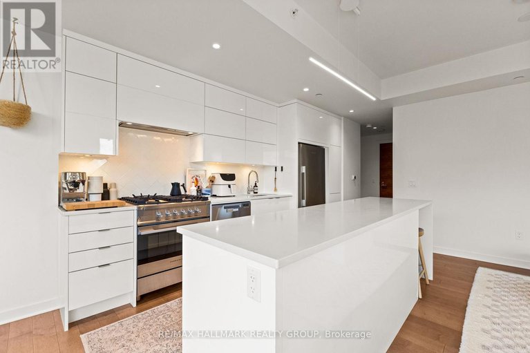 29444670/207-135-barrette-street/vanier/ottawa/ontario/K1L7Z9_18