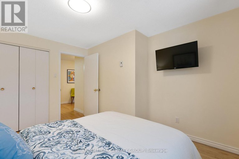 29239639/24-2652-moncton-road/queensway-terrace-north/ottawa/ontario/K2B7W1_21