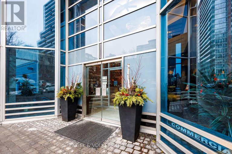 29385389/2404-160-george-street/lower-townbyward-market/ottawa/ontario/K1N9M2_2