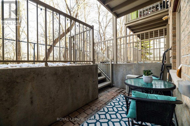 29564017/a-19-tadley-private/longfields/ottawa/ontario/K2J2T3_36