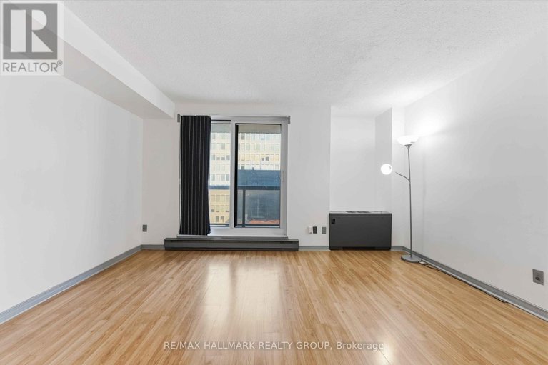 29585548/1602-199-kent-street-n/ottawa-centre/ottawa/ontario/K2P2K8_20