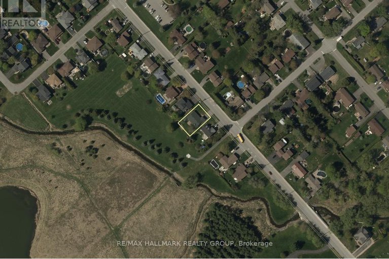 28787697/33-fortune-street/richmond/ottawa/ontario/K0A2Z0_41