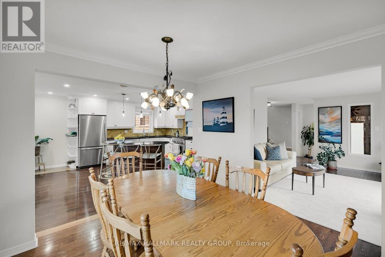 29606718/38-briermoor-crescent/hunt-club-parkgreenboro/ottawa/ontario/K1T3G4_11