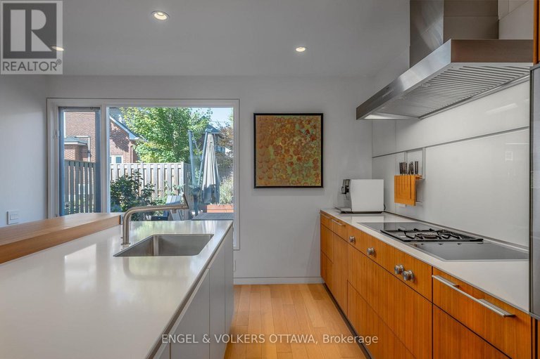 28958907/5-clemow-avenue/glebe/ottawa/ontario/K1S2A9_15