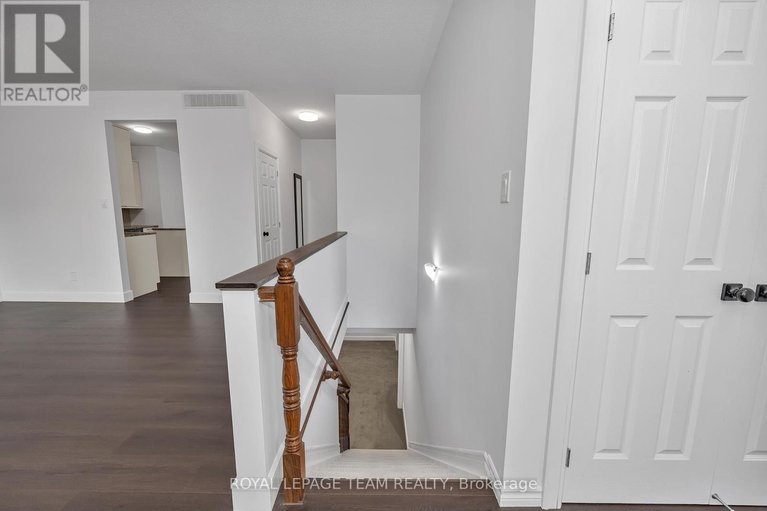 29590571/28-magnolia-way/north-grenville-twp-kemptville-south/north-grenville/ontario/K0G1J0_21