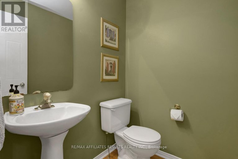 28826412/97-flowertree-crescent/emerald-meadowstrailwest/ottawa/ontario/K2M2R7_21