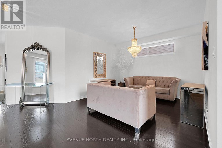 28540961/429-dovehaven-street/mer-bleuebradley-estatesanderson-park/ottawa/ontario/K1W0H2_10
