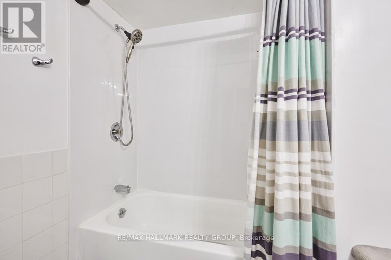 29091417/67-1900-marquis-avenue/beaconwood/ottawa/ontario/K1J8J2_27