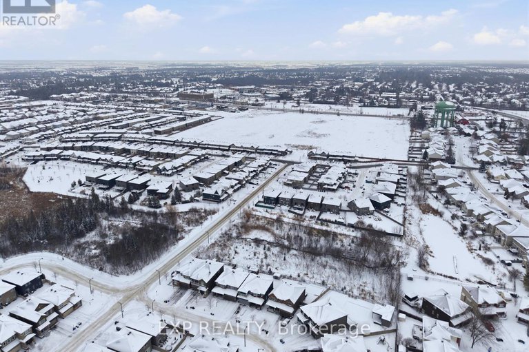 29231076/118-discovery-crescent/stittsville-north/ottawa/ontario/K2S0Z9_50