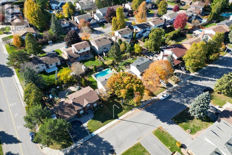 29297115/28-holitman-drive/knollsbrook/ottawa/ontario/K2J2A9_44