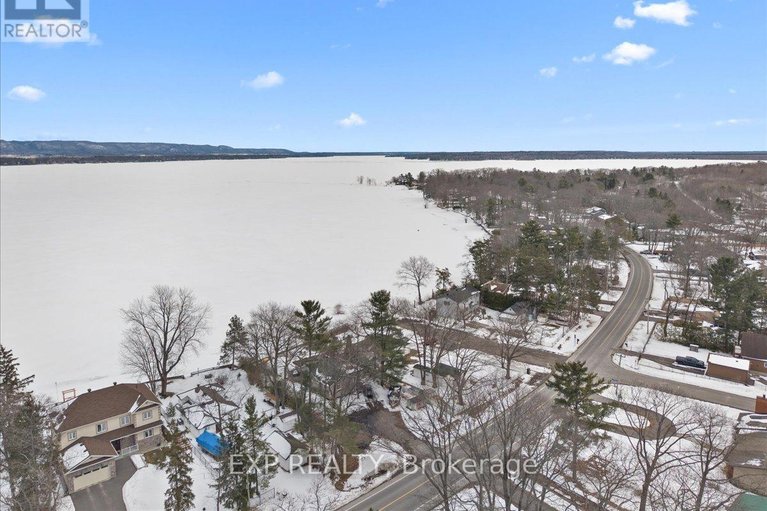 29524243/488-bayview-drive/constance-bay/ottawa/ontario/K0A3M0_34