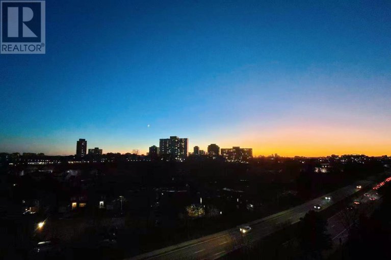 28953436/801-90-landry-street/vanier/ottawa/ontario/K1L0A9_26