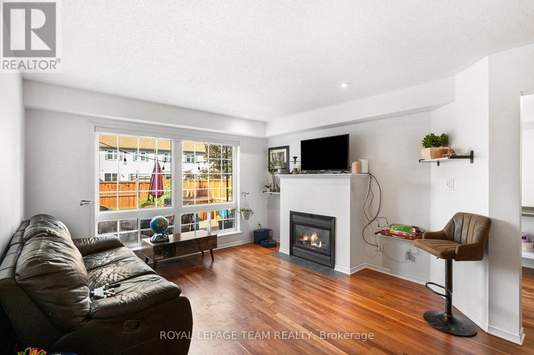 28869607/30-goldthorpe-private/stonebridge/ottawa/ontario/K2J5L7_18